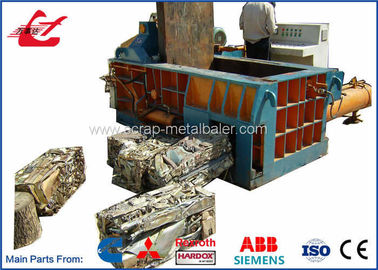 qualità  PLC Automatic Control Aluminum Can Compactor Machine , Scrap Steel Baler Machines 6500KG fabbrica