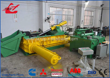 comprare Macchina d'imballaggio automatica della pressa per balle orizzontale, struttura compatta della pressa-affastellatrice d'acciaio online manufacture