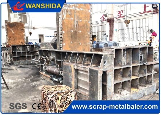 comprare Hydraulic Scrap Baler with 60KW Total Power 6900x4500x3250mm Dimension and 21000kg Weight for Efficient Scrap Metal Baling online manufacture