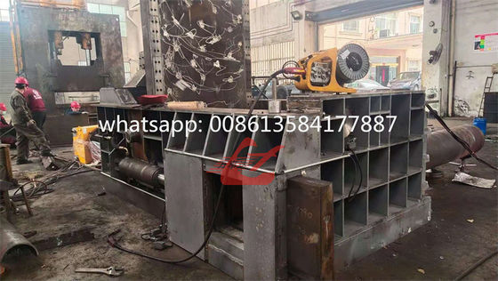 Pressa idraulica per balle di rottami metallici da 200 tonnellate con controllo PLC
