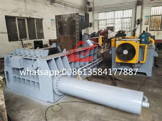 Pressa idraulica per balle di rottami metallici da 200 tonnellate con controllo PLC